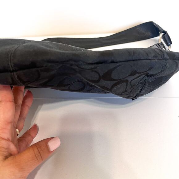 Coach Jacquard Canvas Patent Leather Soho Pleated Signature Hobo Bag F13741 - Picture 8 of 12